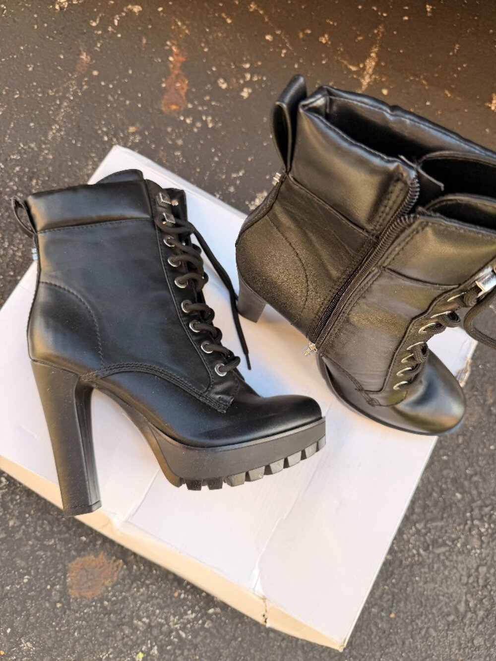 Guess High Heel Leather Booties Women's size 8.5